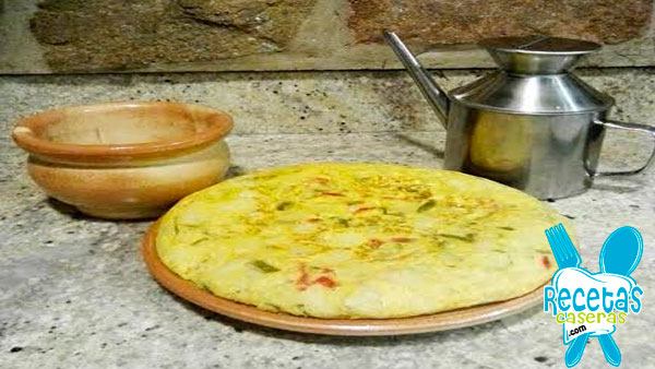 Tortilla de patatas con pimientos