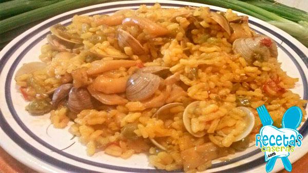 Arroz marinero con chorizo