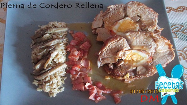 Pierna de cordero rellena