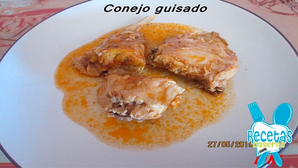 Conejo guisado